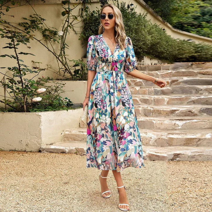 Amélie - V-Neck Elegance Dress