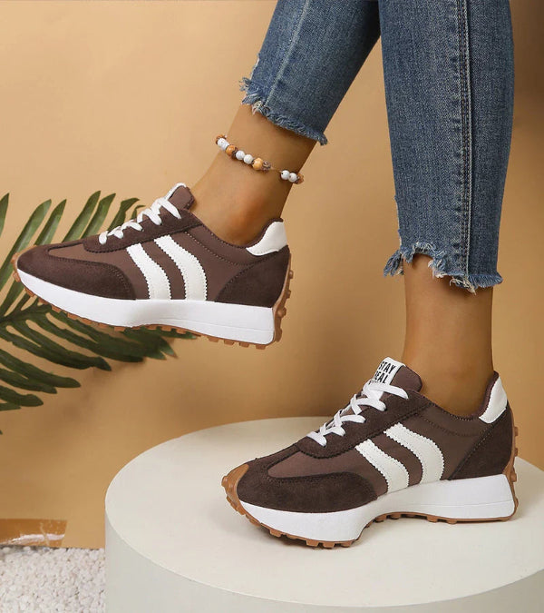 Jessy | Trendy comfort sneakers with a stable sole